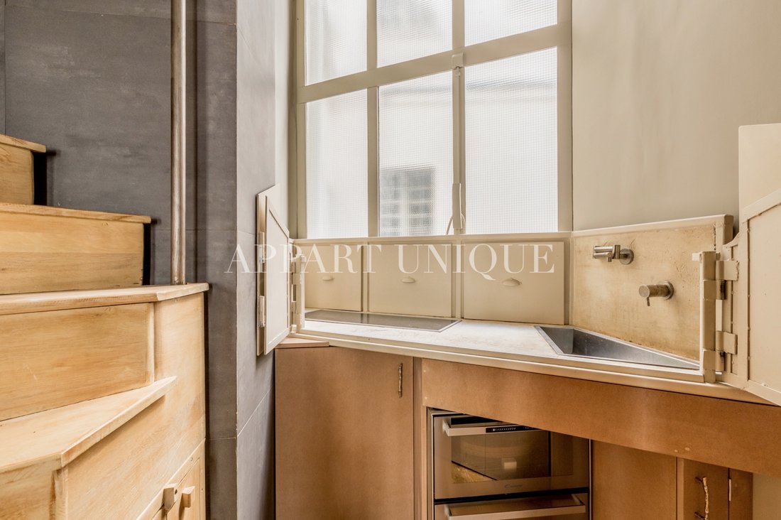 Apartment in Palais Royal, Paris 1er Arrondissement, Paris 5 - 15835009