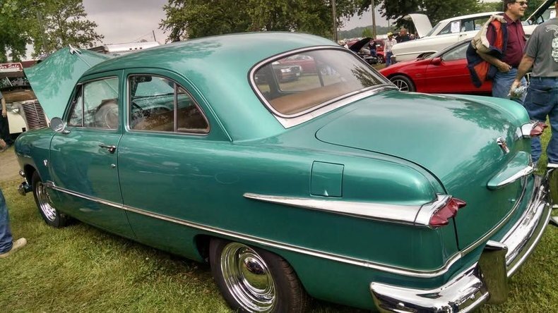 Coupe in Glendale, United States 2 - 15835322