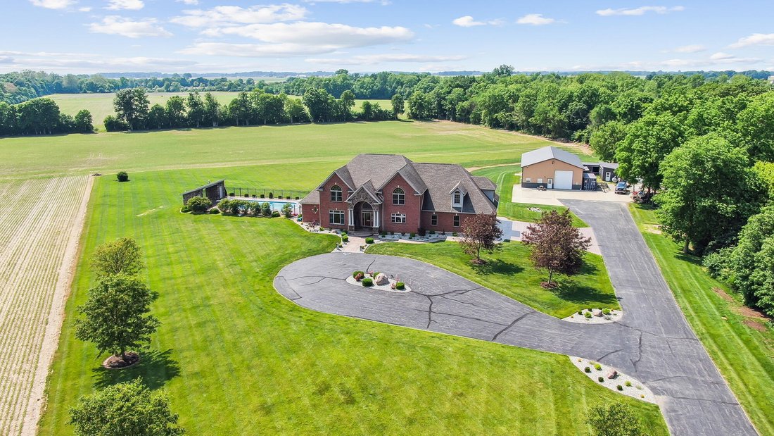 House in Piqua, Ohio, United States 3 - 15832482
