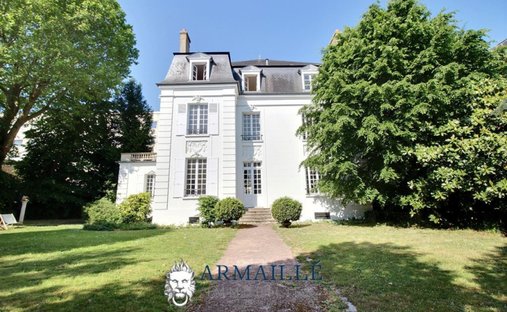 Castle for Sale in Évreux, Normandy, France