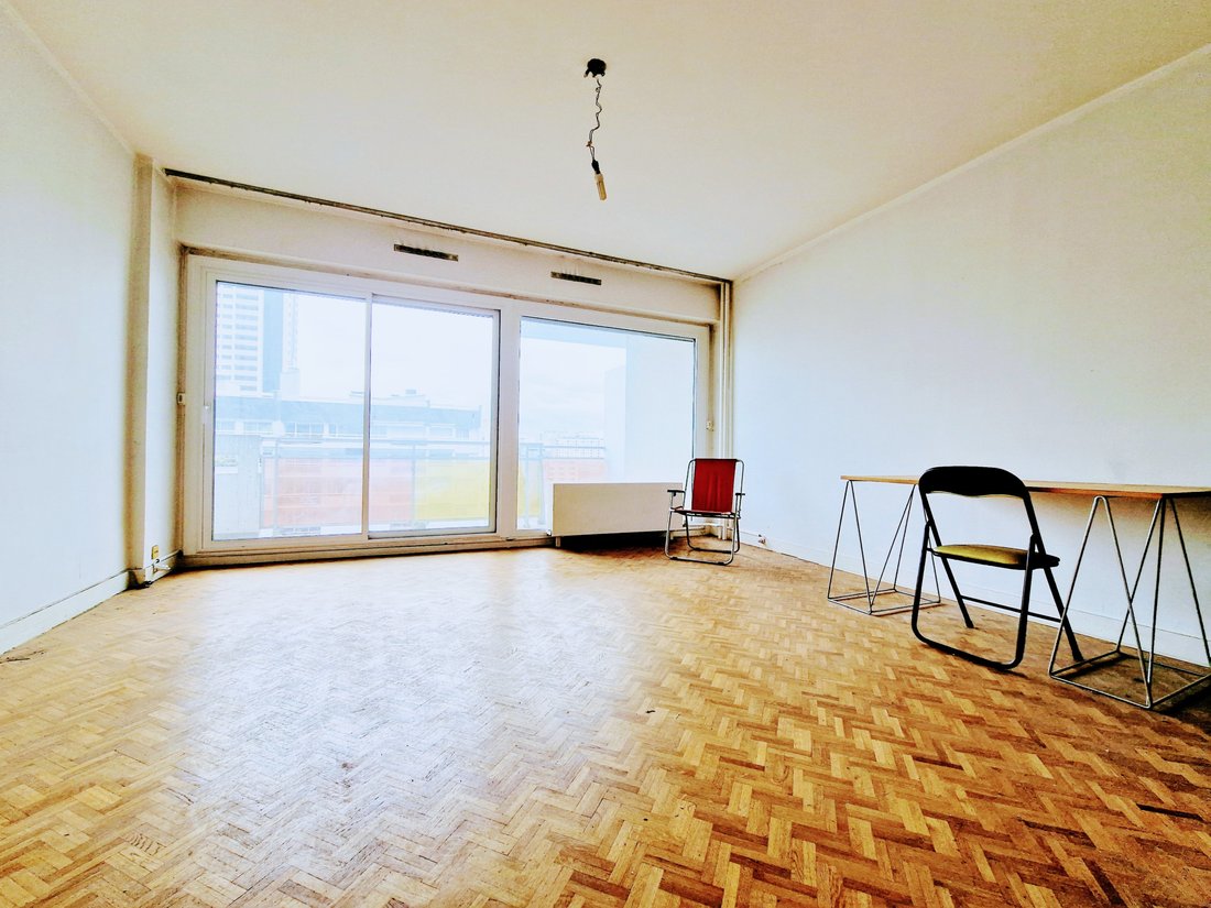 Apartment in Saint Lambert, Paris 15e Arrondissement, Paris 3 - 15835177