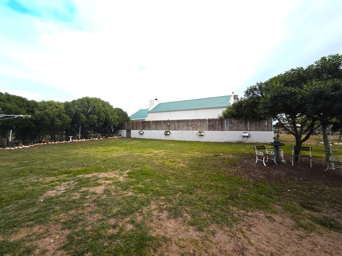 Estate in Langebaan, Western Cape, South Africa 2 - 15832504