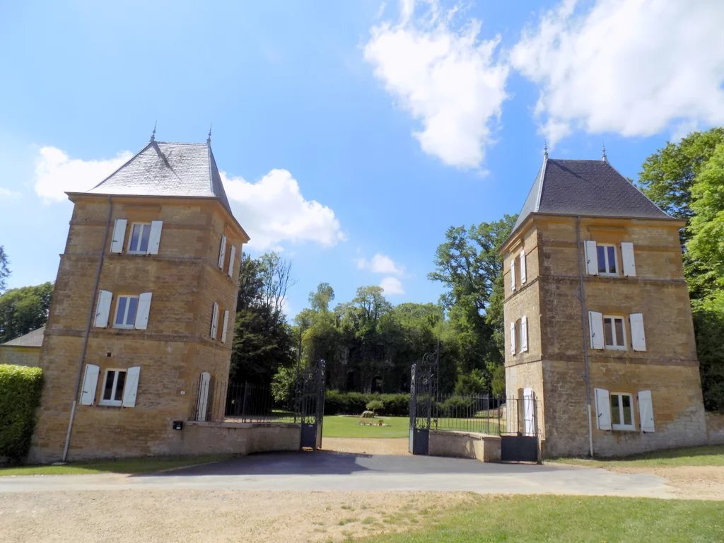 Country House in Flize, Grand Est, France 2 - 15834772