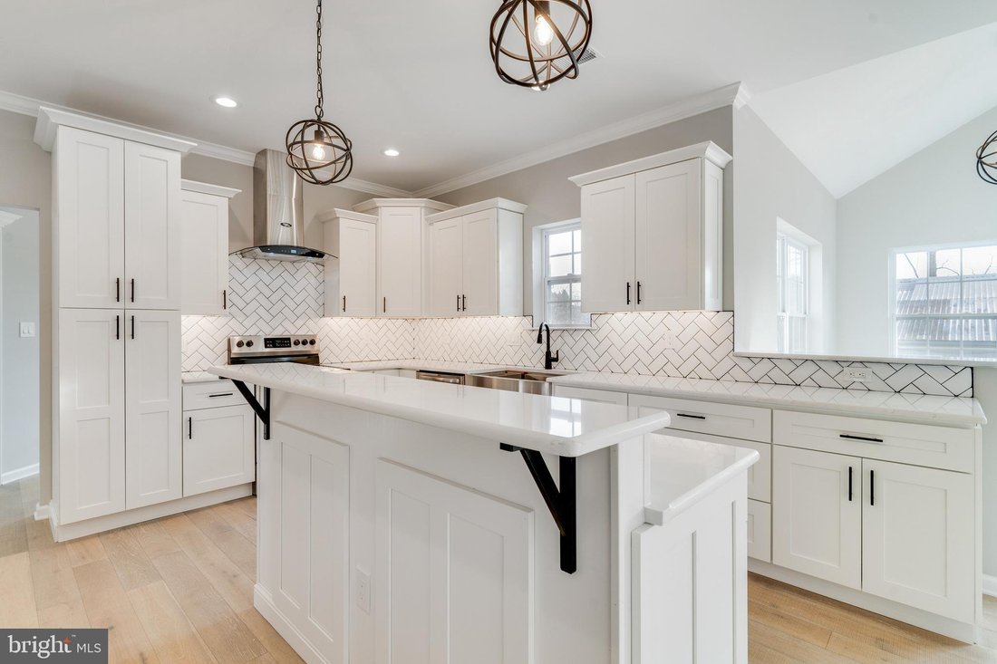 House in Bensalem, Pennsylvania, United States 4 - 15834354