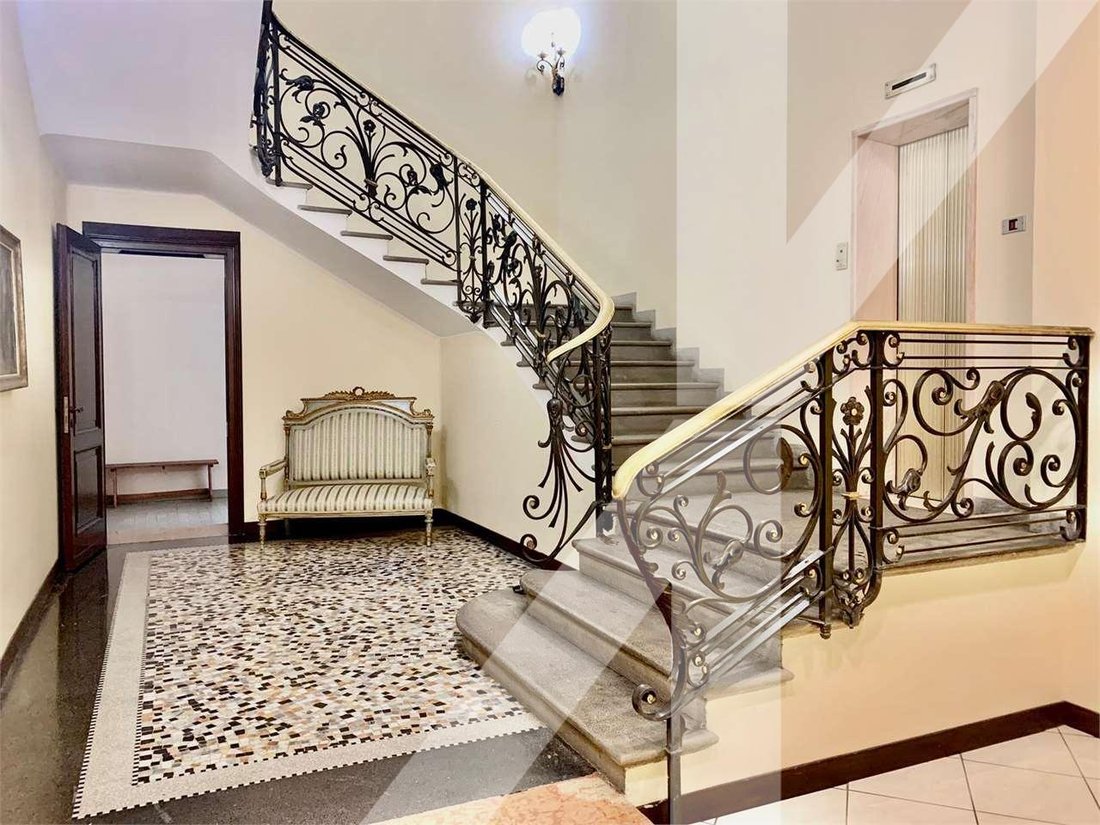 Apartment in Centro Storico, Como, Lombardy 3 - 15411745