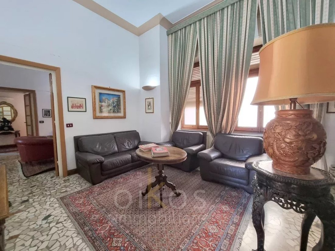 Apartamento en Lecce, Apulia, Italia 5 - 15831293