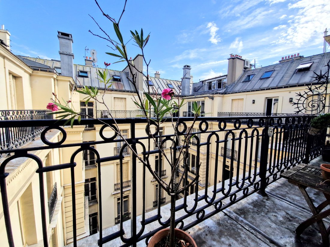 Apartment in Bois de Boulogne, Paris 16e Arrondissement, Paris 1 - 15835061