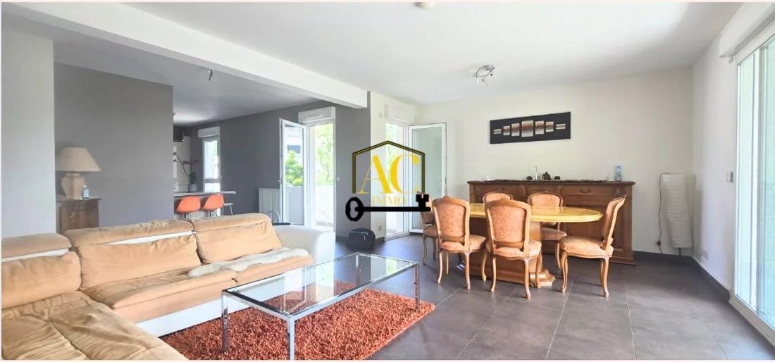 Apartment in Ferney-Voltaire, Auvergne-Rhône-Alpes, France 2 - 15826290