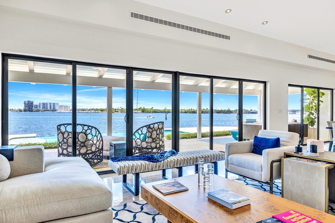 House in Miami, Florida, United States 1 - 13913814