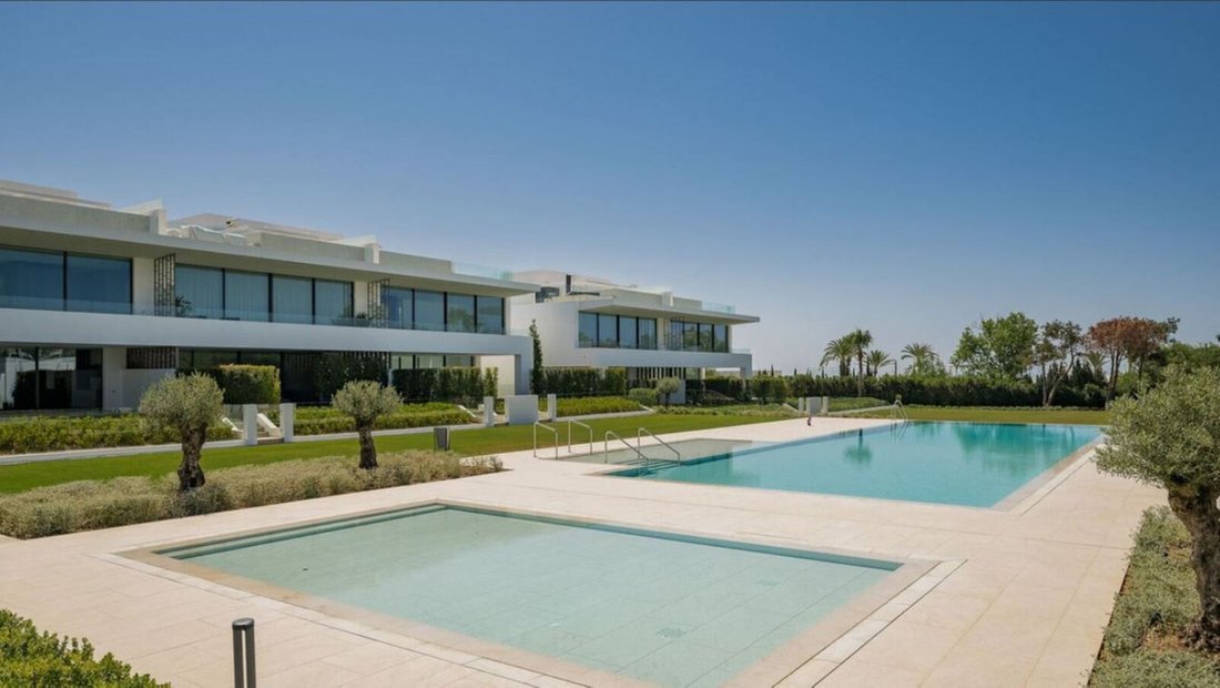 Villa in Puerto Banus, Marbella, Spain 2 - 15832147