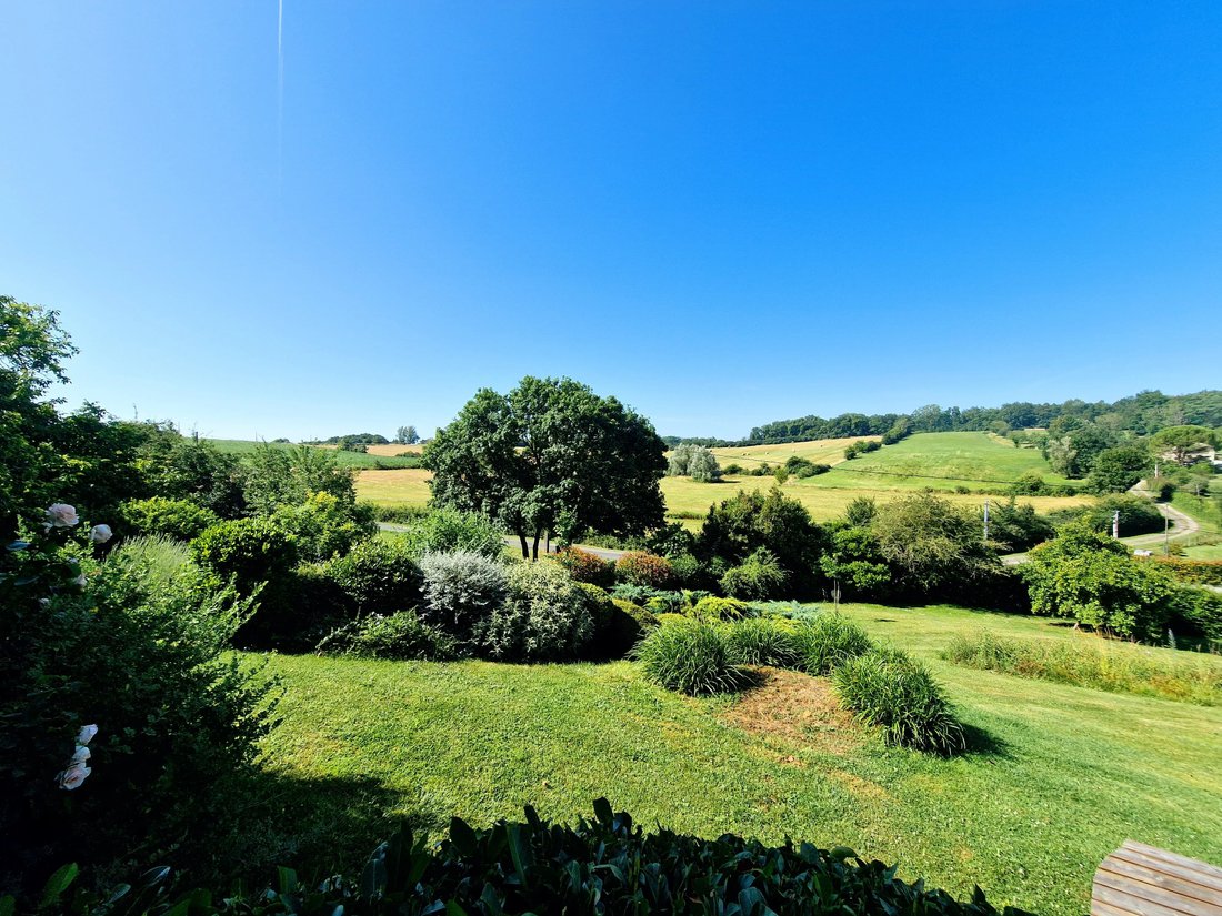 House in Lauzun, Nouvelle-Aquitaine, France 2 - 15833499