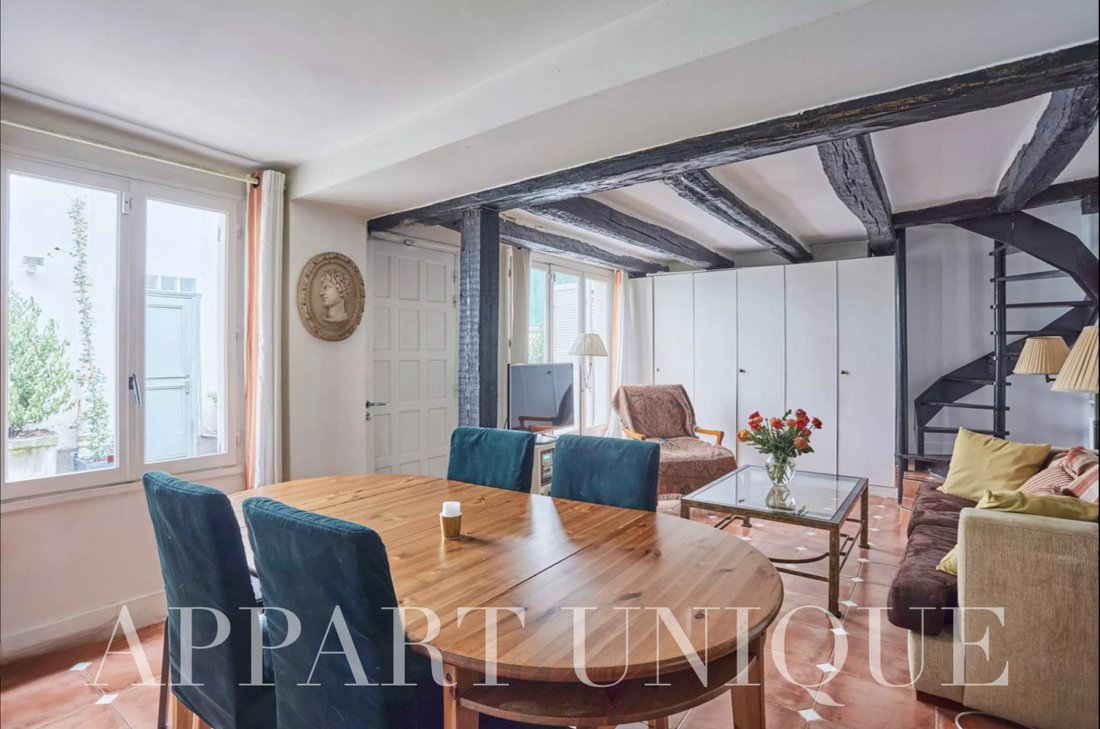 House in Clignancourt-Jules Joffrin, Paris 18e Arrondissement, Paris 4 - 15834824
