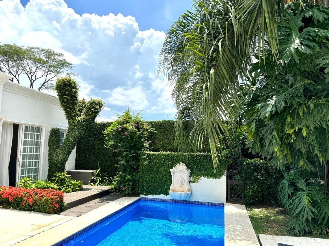 House in Santa Ana, San José Province, Costa Rica 2 - 15833874