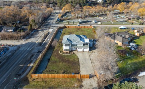 House in Lake Country, British Columbia, Canada 1