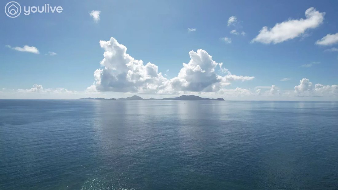 Apartment in Vieux-Fort, Basse-Terre, Guadeloupe 1 - 15833666