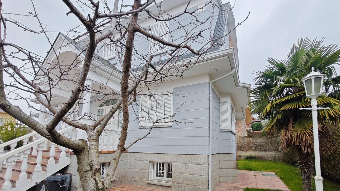 Villa in Guadarrama, Comunidad de Madrid, Spain 3 - 15833417