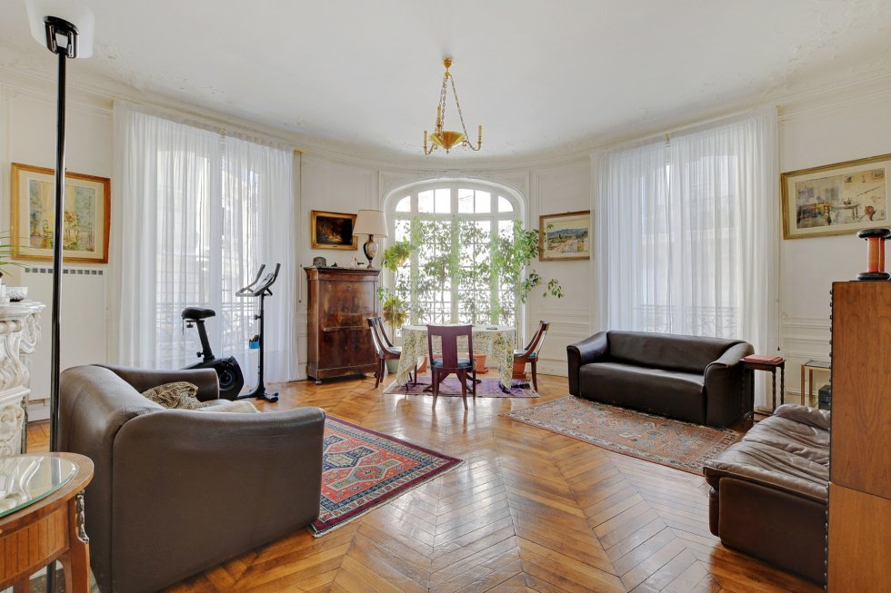 Apartment in Montorgueil-Saint Denis, Paris 2e Arrondissement, Paris 4 - 15834858