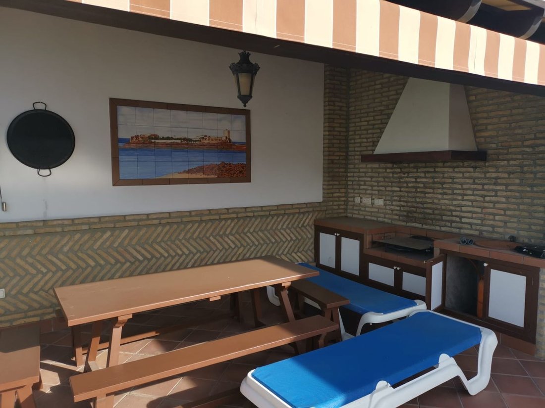Villa in Chiclana de la Frontera, Andalusia, Spain 5 - 15835343