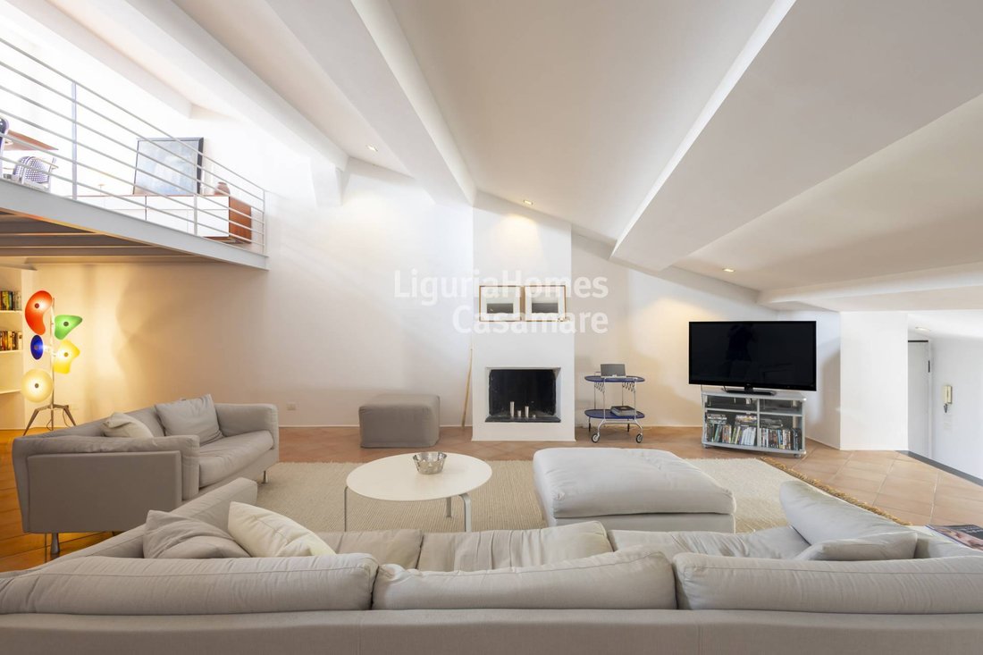 Apartment in Sasso di Bordighera, Bordighera, Liguria 1 - 15833238