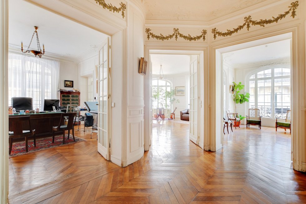 Apartment in Montorgueil-Saint Denis, Paris 2e Arrondissement, Paris 1 - 15834858