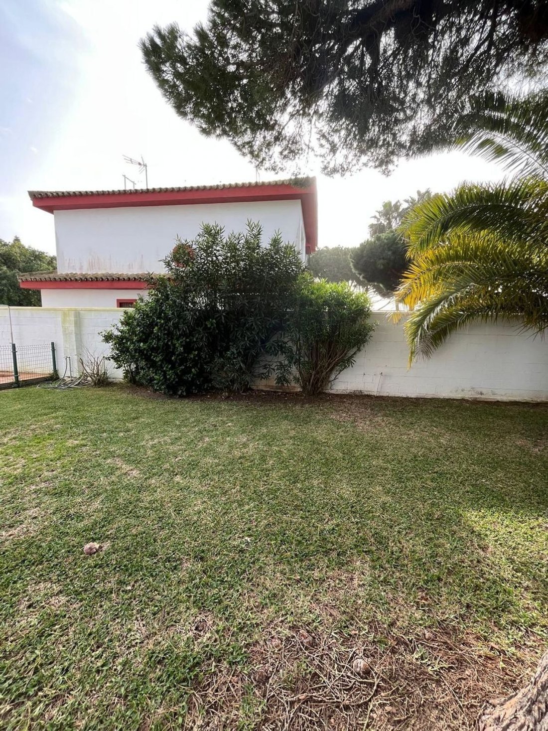 Villa in Chiclana de la Frontera, Andalusia, Spain 4 - 15835398
