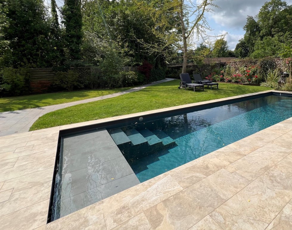 Estate in Mere, Ile-de-France, France 1 - 15834892