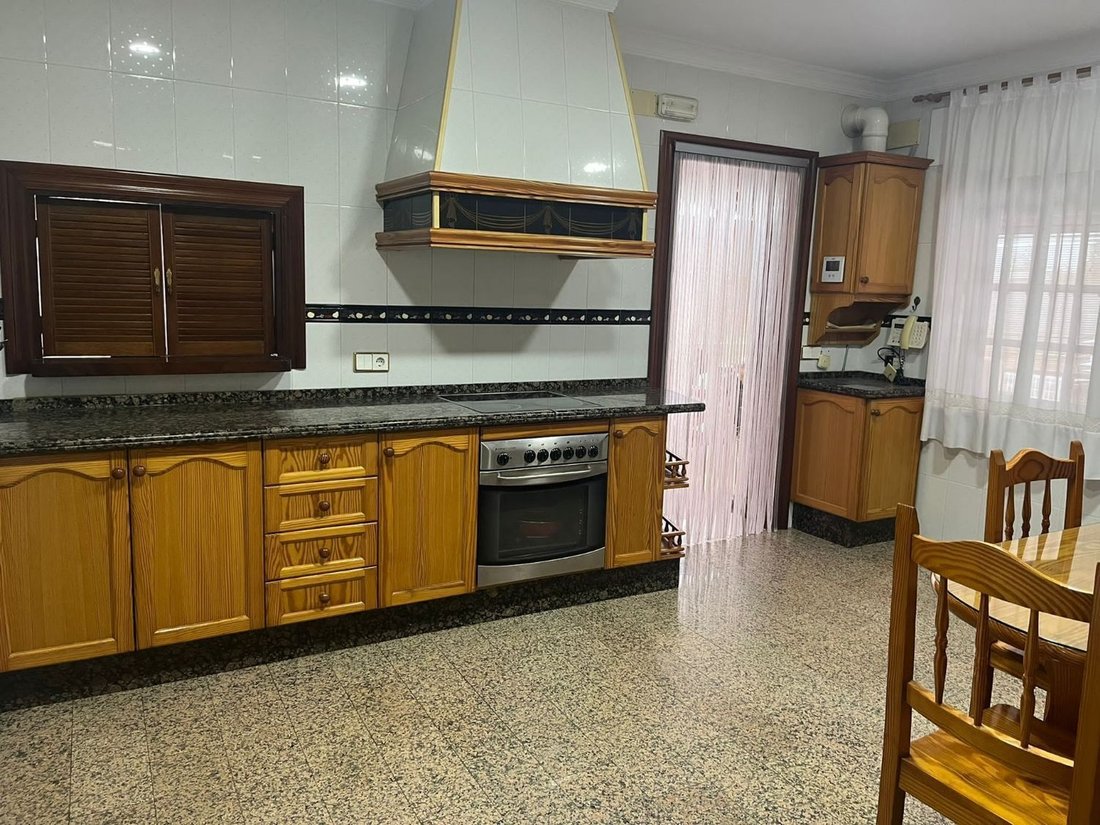 Villa in Chiclana de la Frontera, Andalusia, Spain 4 - 15835329