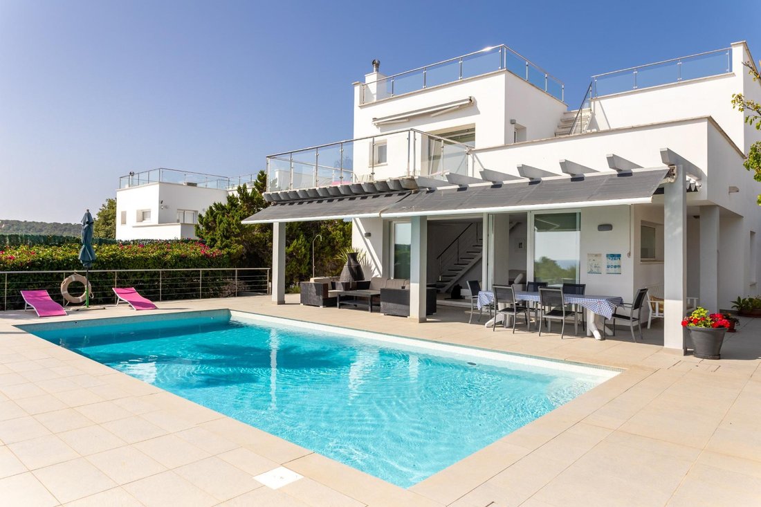 Villa in Alaior, Balearic Islands, Spain 4 - 15833343