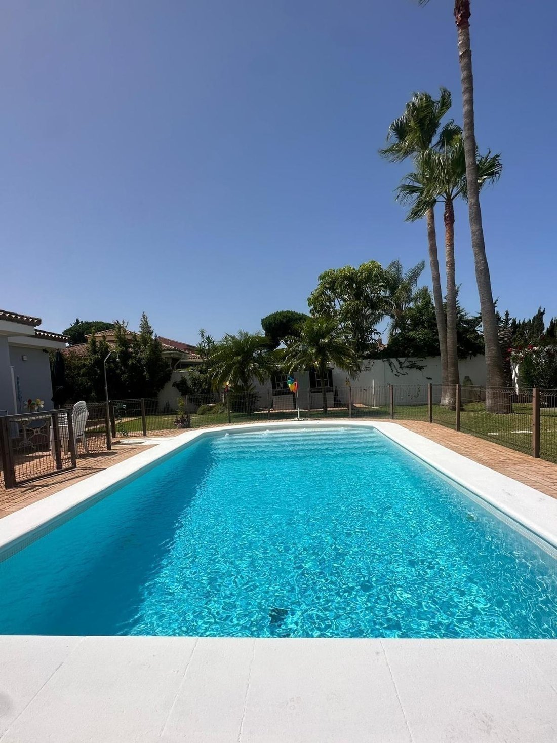 Villa in Chiclana de la Frontera, Andalusia, Spain 1 - 15835597