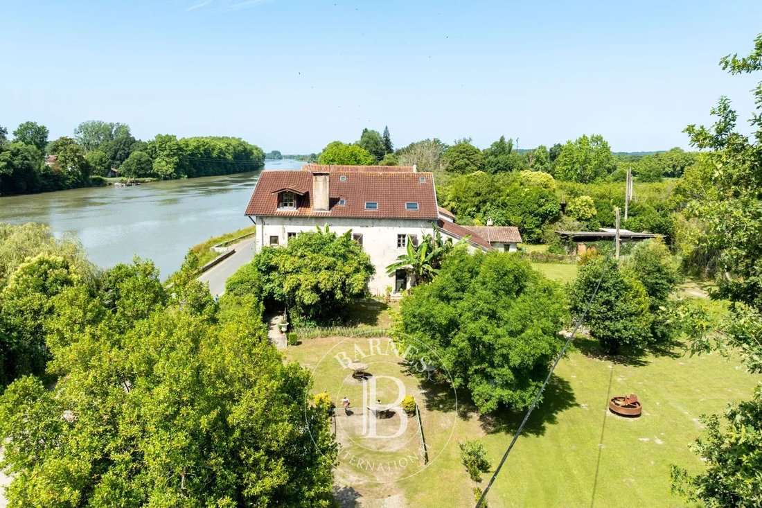 House in Urcuit, Nouvelle-Aquitaine, France 1 - 15831532