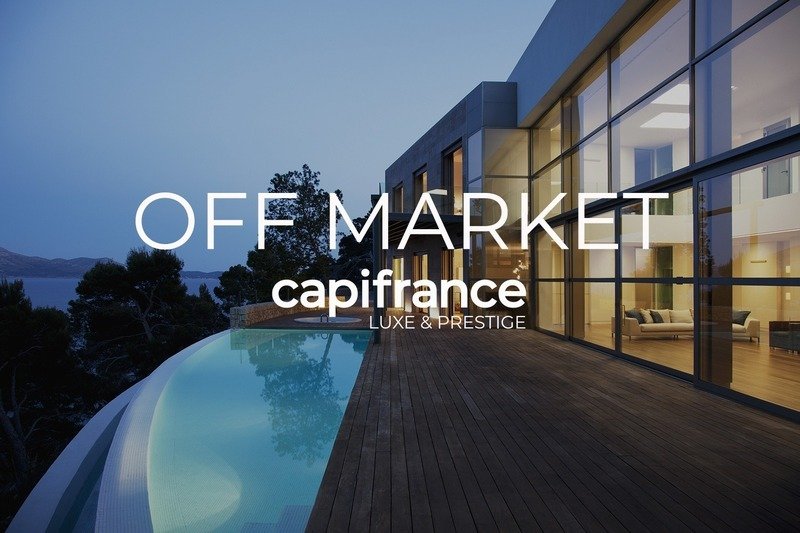 Villa in France 2 - 15833629