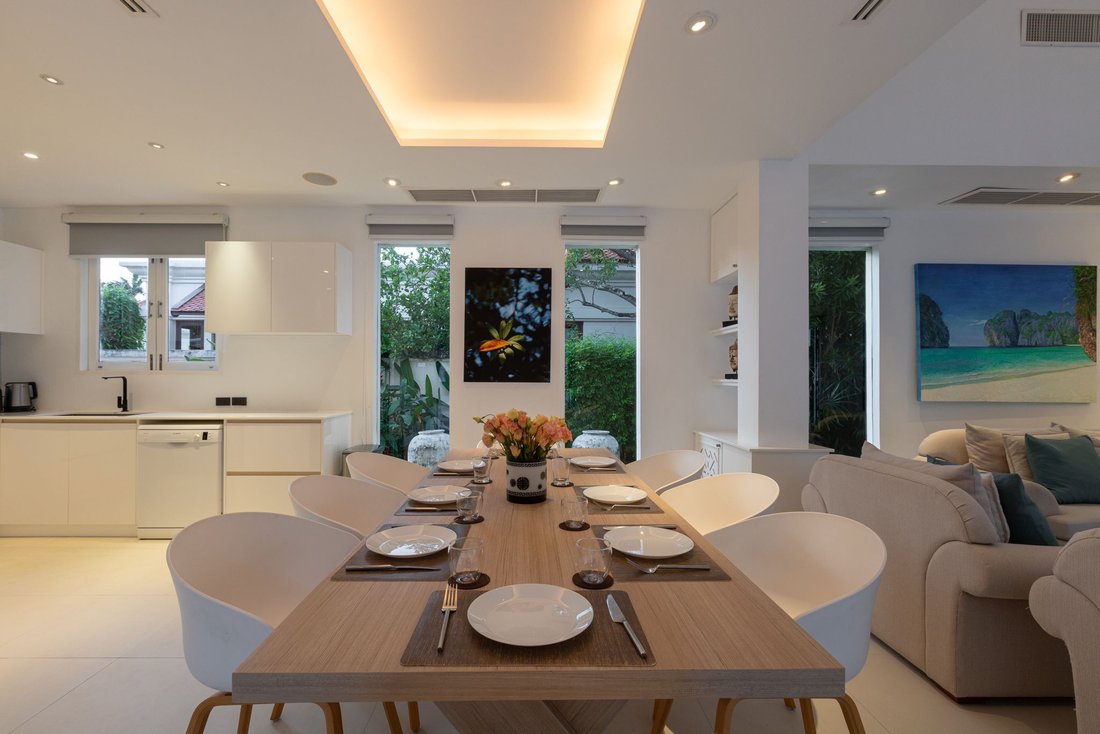 Villa in Choeng Thale, Phuket, Thailand 2 - 15830792