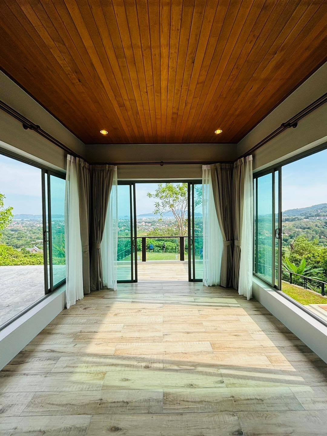 Villa in Chalong, Phuket, Thailand 2 - 15828386