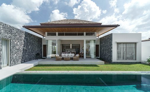 Villa in Thep Krasatti, Phuket, Thailand 1