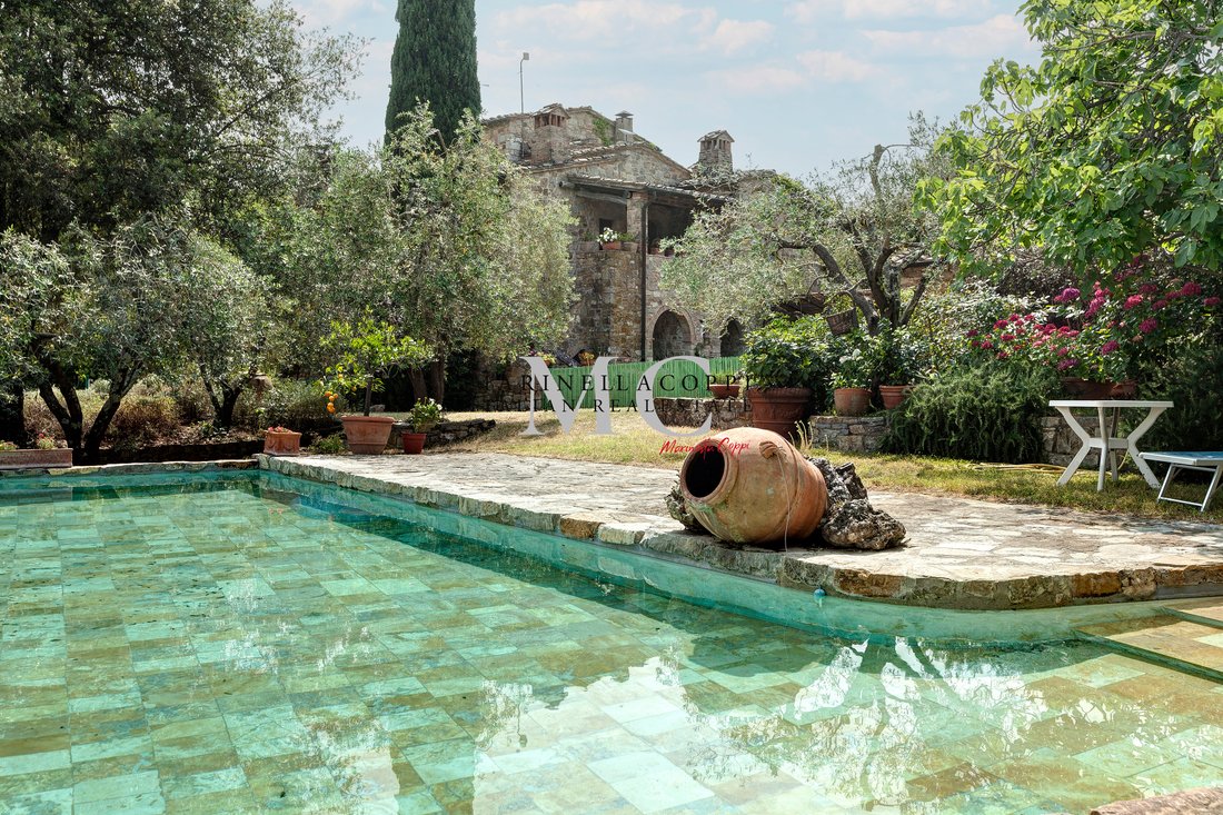 Maison à Castellina in Chianti, Toscane, Italie 1 - 15720248