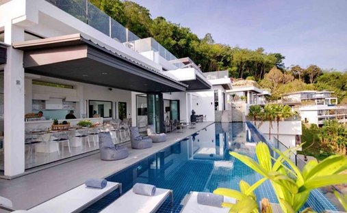 Villa in Choeng Thale, Phuket, Thailand 1