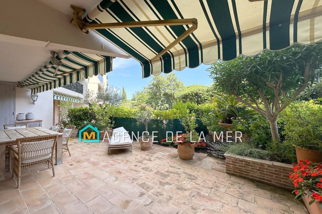 Apartment in Le Centre Ville, Mandelieu-la-Napoule, France 1 - 15835430