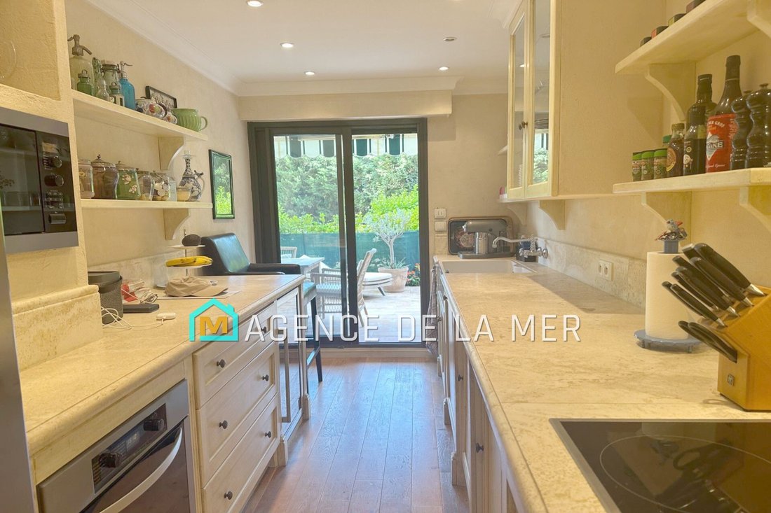 Apartment in Le Centre Ville, Mandelieu-la-Napoule, France 3 - 15835430