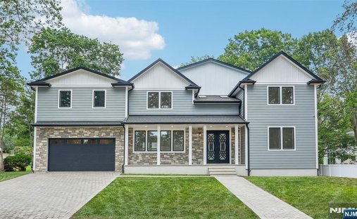 House in Oradell, New Jersey, United States 1