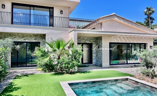 Villa in Ville-Les Saquedes-Le Bouillonnet, Sainte-Maxime, France 1