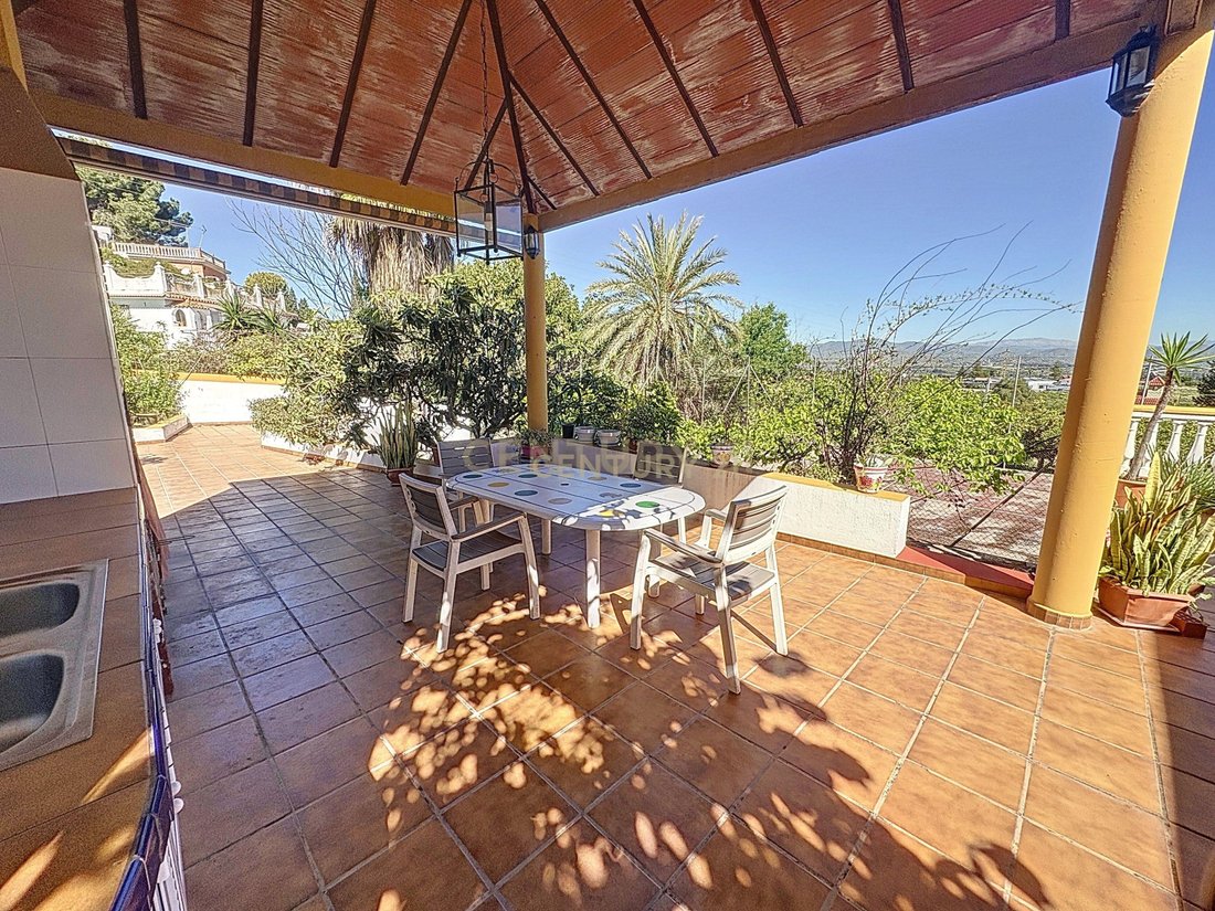 Villa in Alhaurin de la Torre, Andalusia, Spain 1 - 15835709