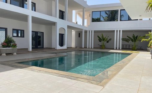 Villa in Ngaparou, Thiès Region, Senegal 1