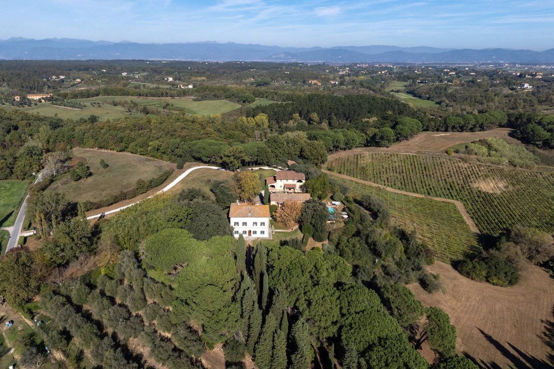 House in Center, Fucecchio, Tuscany 1 - 15836814
