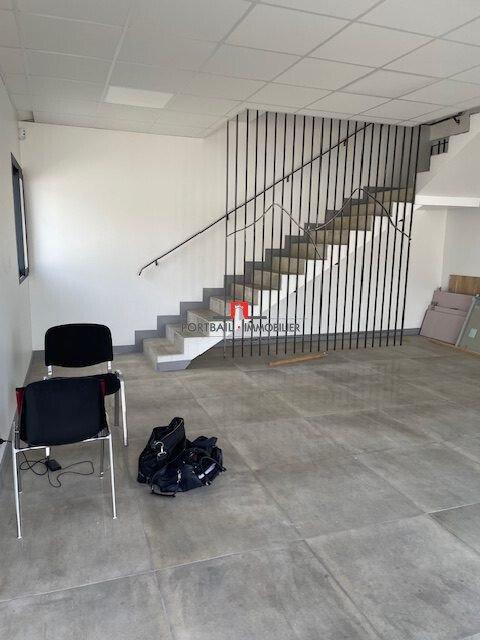Yvrac, Nouvelle-Aquitaine, France 4 - 15836571