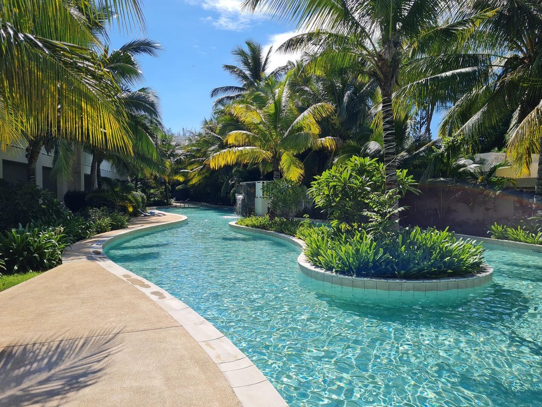 Apartment in Grand Baie, Rivière du Rempart District, Mauritius 1 - 15836920