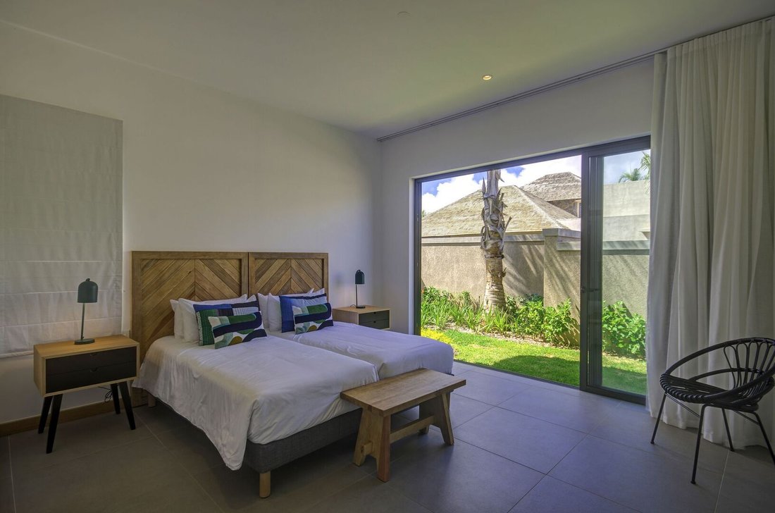 Villa in Grand Gaube, Rivière du Rempart District, Mauritius 5 - 15836900
