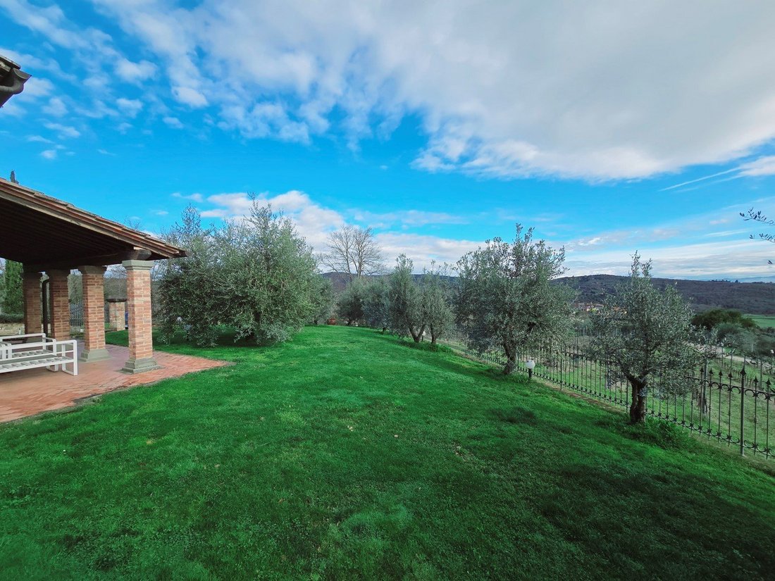 Villa en Puglia, Toscana, Italia 3 - 15837063