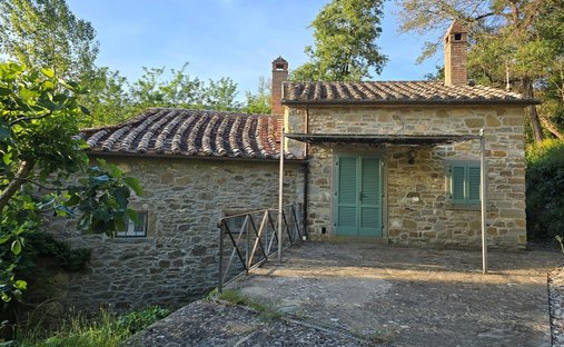 Villa in Montanare, Cortona, Tuscany 1