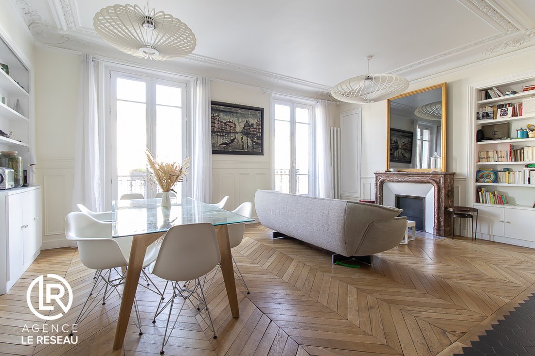 Apartment in Pantin, Ile-de-France, France 1 - 15837277