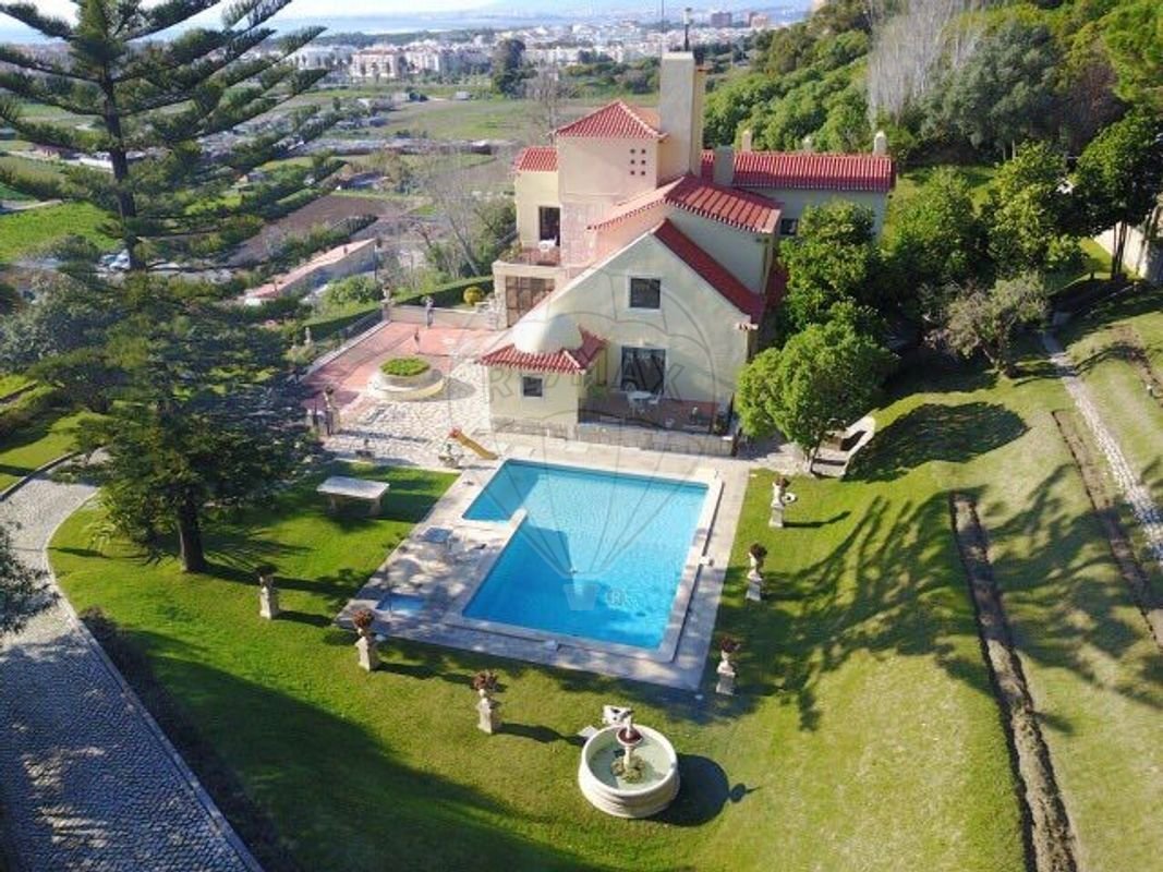 House in Costa da Caparica, Setubal, Portugal 2 - 15837529